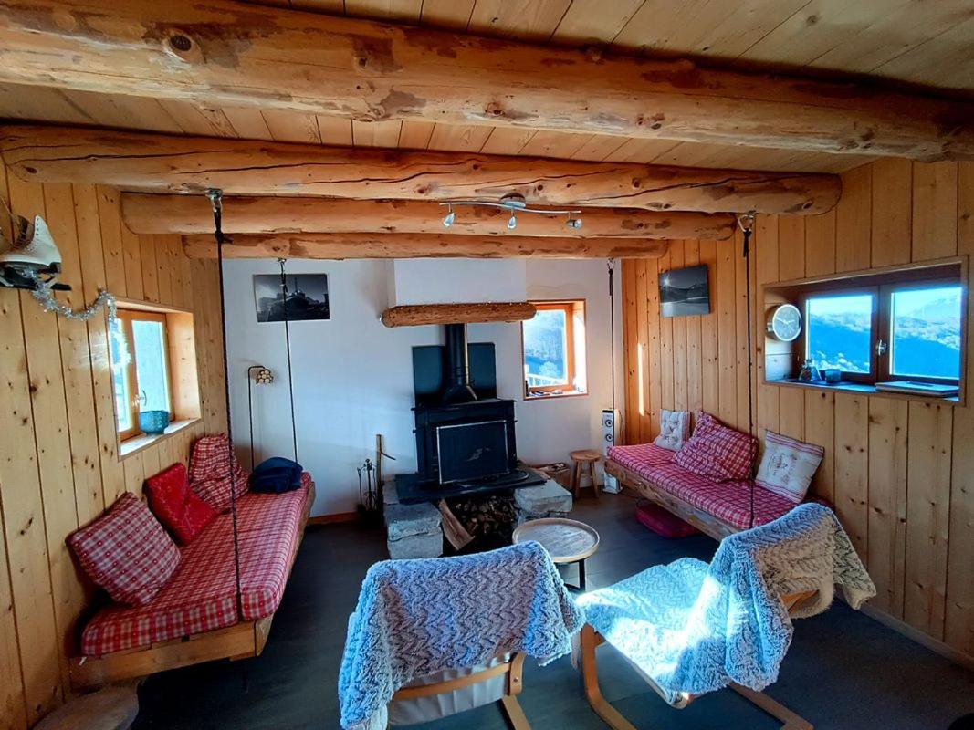 Le Panoramique Villa Campan Bagian luar foto