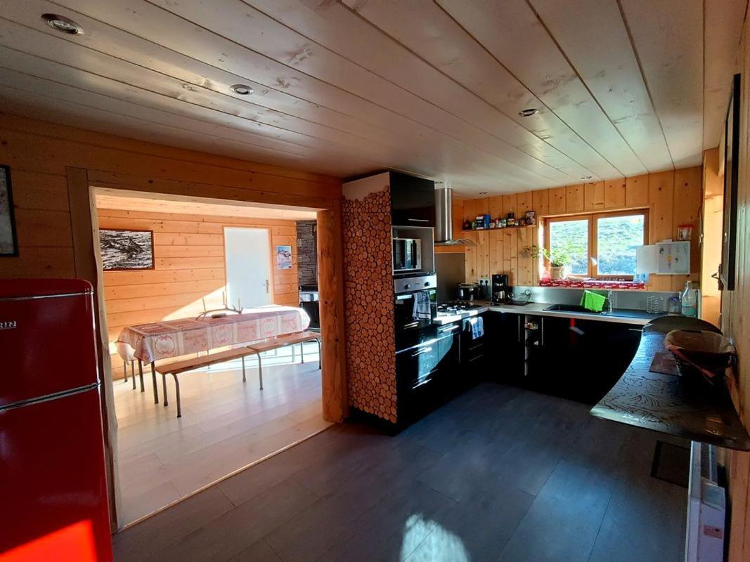 Le Panoramique Villa Campan Bagian luar foto
